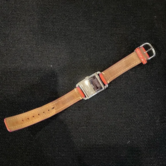 Coach Watch - Picture 6 of 7